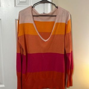 Used Women’s XL Tri-Colored V-Neck Sweater